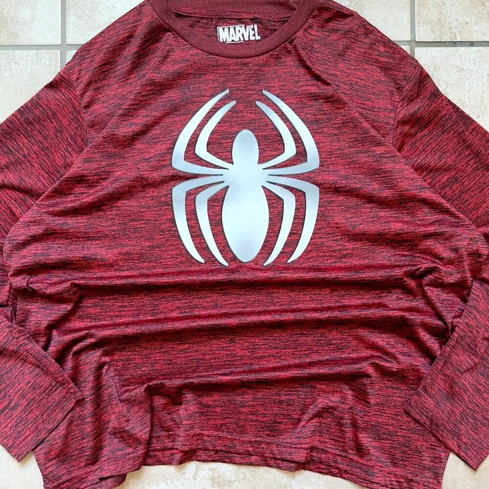 Marvel Pullover Sweatshirt - Size L